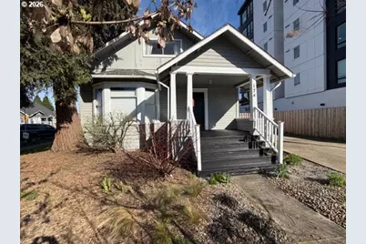 174 NE 4th Ave, Hillsboro, OR 97124 - Photo 2