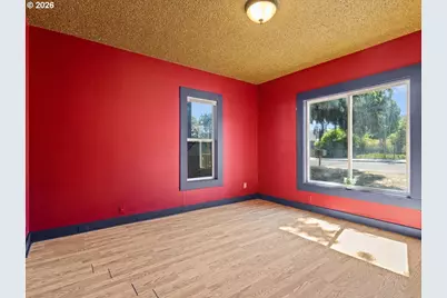 1108 W 14th St, Vancouver, WA 98660 - Photo 8