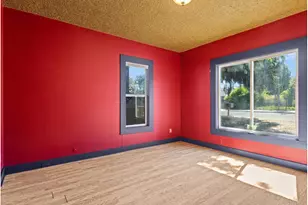 1108 W 14th St, Vancouver, WA 98660 - Photo 8