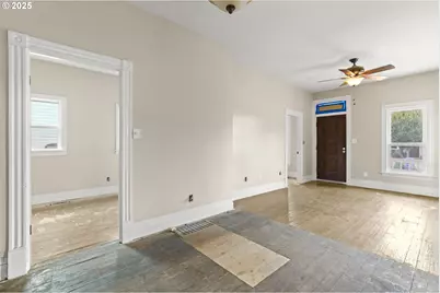 807 NE 74th Ave, Portland, OR 97213 - Photo 8