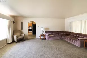 508 6th St, La Grande, OR 97850 - Photo 2