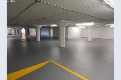 327 S Fir St, Medford, OR 97501 - Photo 14