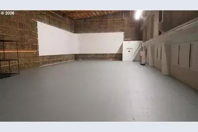 327 S Fir St, Medford, OR 97501 - Photo 12