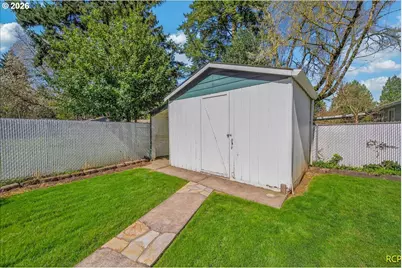 14579 SE Primrose Ave, Milwaukie, OR 97267 - Photo 6