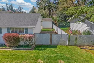 14579 SE Primrose Ave, Milwaukie, OR 97267 - Photo 4