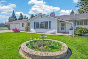 14579 SE Primrose Ave, Milwaukie, OR 97267 - Photo 2