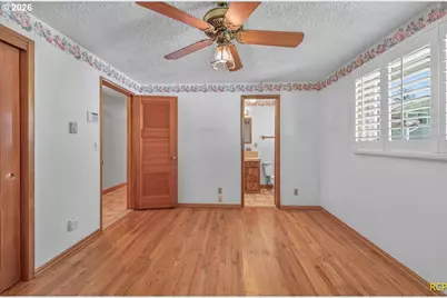 14579 SE Primrose Ave, Milwaukie, OR 97267 - Photo 28