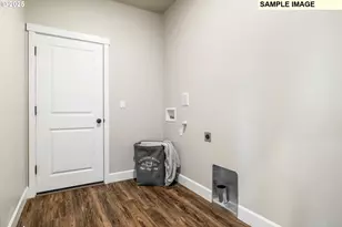 903 E Kinsley Ave, Hermiston, OR 97838 - Photo 24