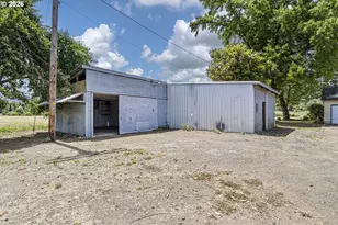 308 Helweg Rd, Winston, OR 97496 - Photo 36