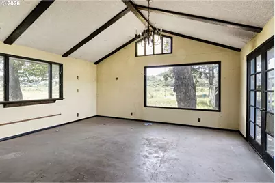 308 Helweg Rd, Winston, OR 97496 - Photo 14