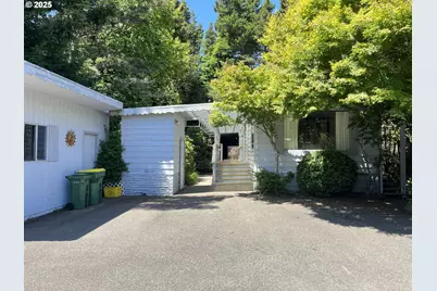 1600 Rhododendron Dr #261, Florence, OR 97439 - Photo 4