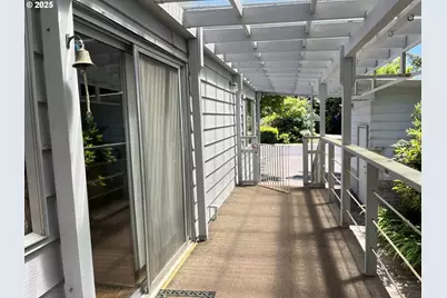 1600 Rhododendron Dr #261, Florence, OR 97439 - Photo 8