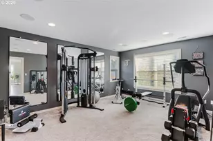 16375 Oak Valley Dr, Oregon City, OR 97045 - Photo 14