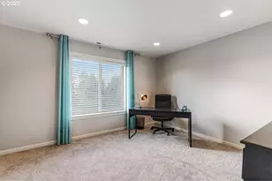 16375 Oak Valley Dr, Oregon City, OR 97045 - Photo 10