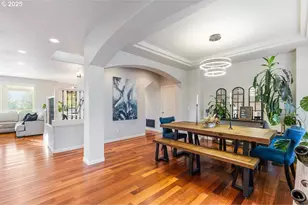 16375 Oak Valley Dr, Oregon City, OR 97045 - Photo 2