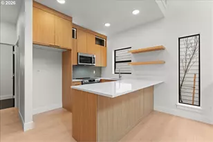 7880 SE 70th Ave, Portland, OR 97206 - Photo 8