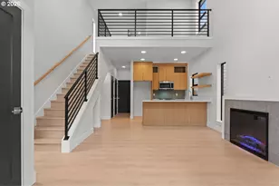 7880 SE 70th Ave, Portland, OR 97206 - Photo 4