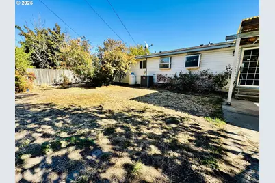 1275 W 1st St, Arlington, OR 97812 - Photo 24