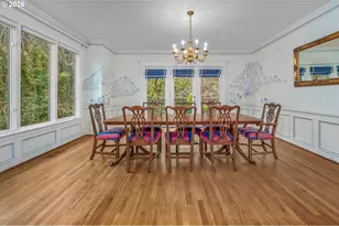 1439 SW Highland Rd, Portland, OR 97221 - Photo 4