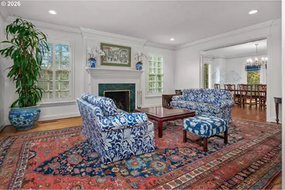 1439 SW Highland Rd, Portland, OR 97221 - Photo 2