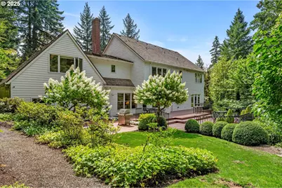 1439 SW Highland Rd, Portland, OR 97221 - Photo 40