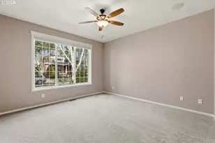 6208 NE Chestnut St, Hillsboro, OR 97124 - Photo 12