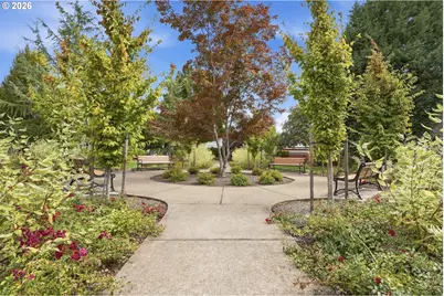 6208 NE Chestnut St, Hillsboro, OR 97124 - Photo 32