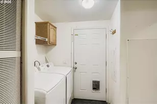2111 Pippin St, Salem, OR 97305 - Photo 22