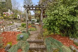 1365 SE Overlook Ave, Roseburg, OR 97470 - Photo 4