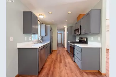 3344 Oakcrest Dr, Forest Grove, OR 97116 - Photo 2