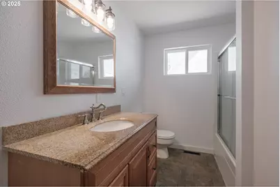 615 5th Ave, Sweet Home, OR 97386 - Photo 20