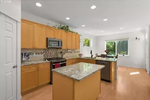 11210 SW 84th Ave, Tigard, OR 97223 - Photo 6
