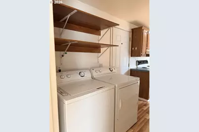 700 N Mill St #100, Creswell, OR 97426 - Photo 20