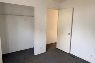 700 N Mill St, Creswell, OR 97426 - Photo 14
