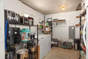 528 Buckhorn Rd, Roseburg, OR 97470 - Photo 14