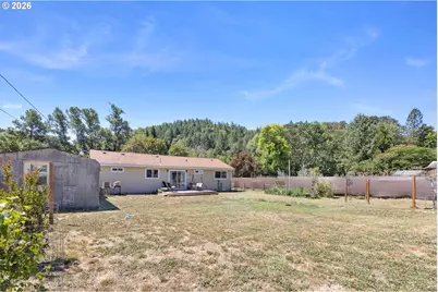 528 Buckhorn Rd, Roseburg, OR 97470 - Photo 6