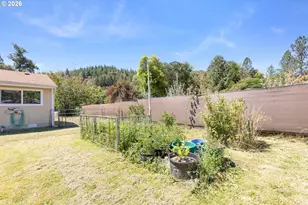 528 Buckhorn Rd, Roseburg, OR 97470 - Photo 26