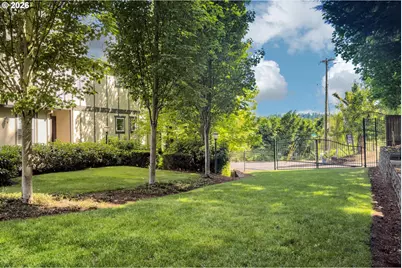 3640 SW Baird St #3, Portland, OR 97219 - Photo 40