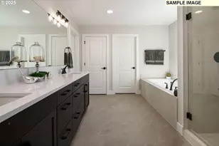 12390 SW Silvertip St, Beaverton, OR 97007 - Photo 10