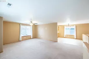 3419 N Knoll Dr, Newberg, OR 97132 - Photo 6