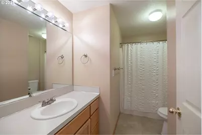 3419 N Knoll Dr, Newberg, OR 97132 - Photo 30