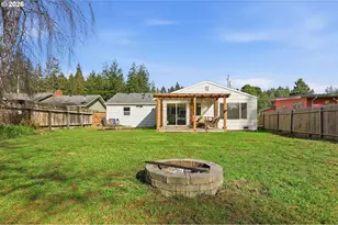 2061 Juniper Ave, Coos Bay, OR 97420 - Photo 20