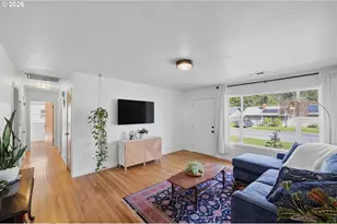 2061 Juniper Ave, Coos Bay, OR 97420 - Photo 4