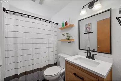 2061 Juniper Ave, Coos Bay, OR 97420 - Photo 12