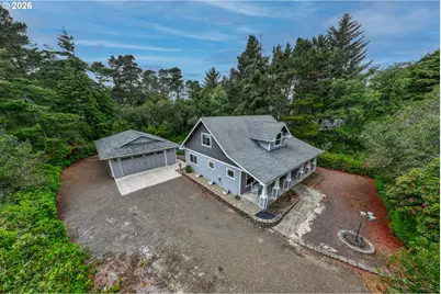88082 Leeward Dr, Florence, OR 97439 - Photo 2