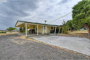75055 W Oregon Ln, Irrigon, OR 97844 - Photo 2