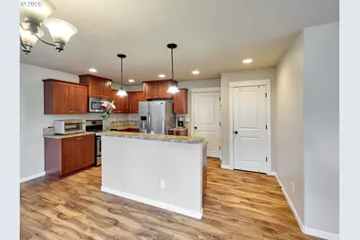 574 Prairie St, Woodburn, OR 97071 - Photo 24