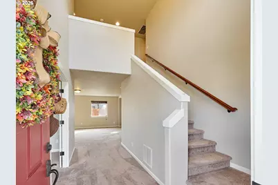 574 Prairie St, Woodburn, OR 97071 - Photo 18