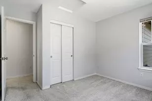 8526 N Haven Ave, Portland, OR 97203 - Photo 26