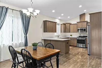 465 5th St, Gervais, OR 97026 - Photo 6